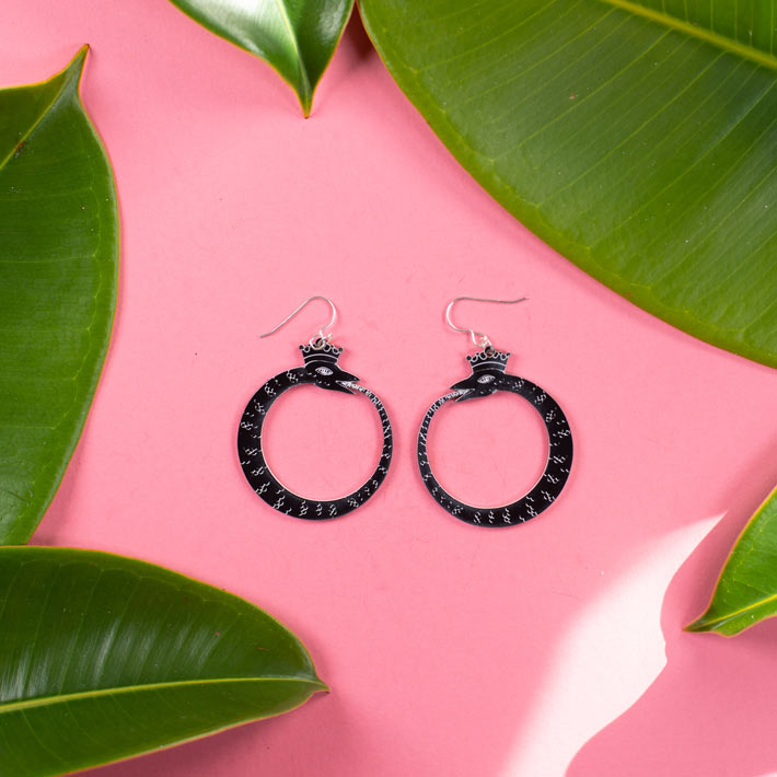 Small Ouroboros Earrings / single-sided