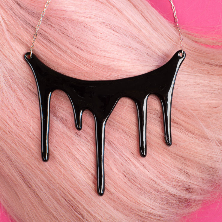 drip black statement necklace styled