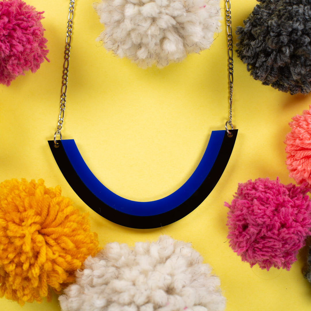 blue chunky necklace