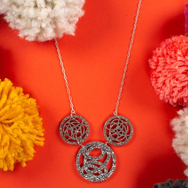 Sparkly Silver Circle Necklace 