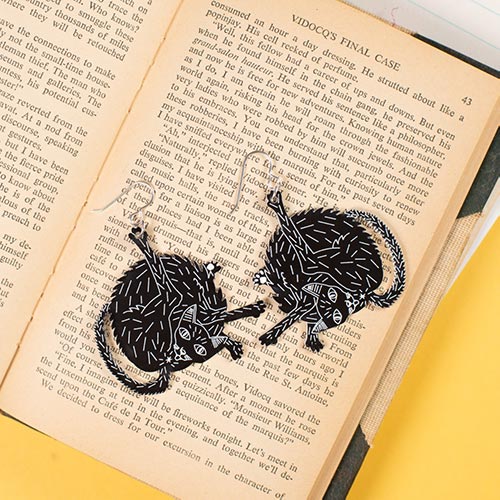 Small Black Cat Earrings